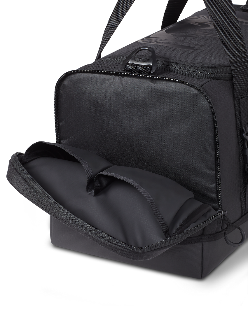 Inner Circle Distance Duffel | Black
